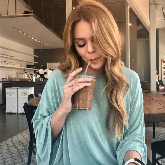 NWT 🆕 Light Blue Ruffle Top - Picture 3 of 8